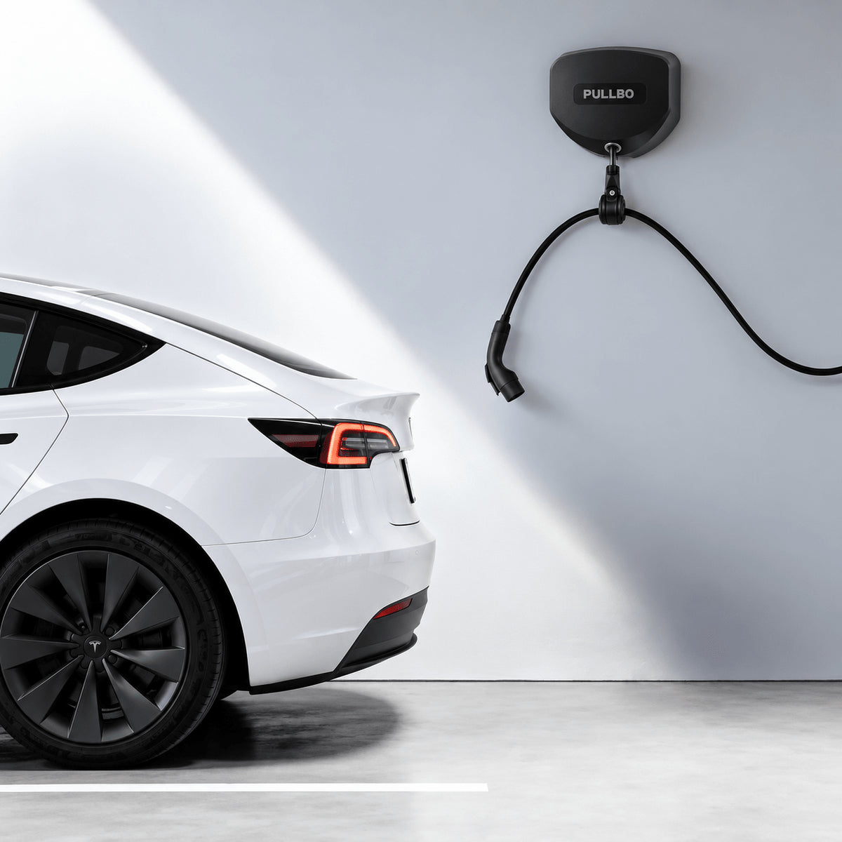 EV Charger Cable Retractor — 3.5 m, Self-Locking