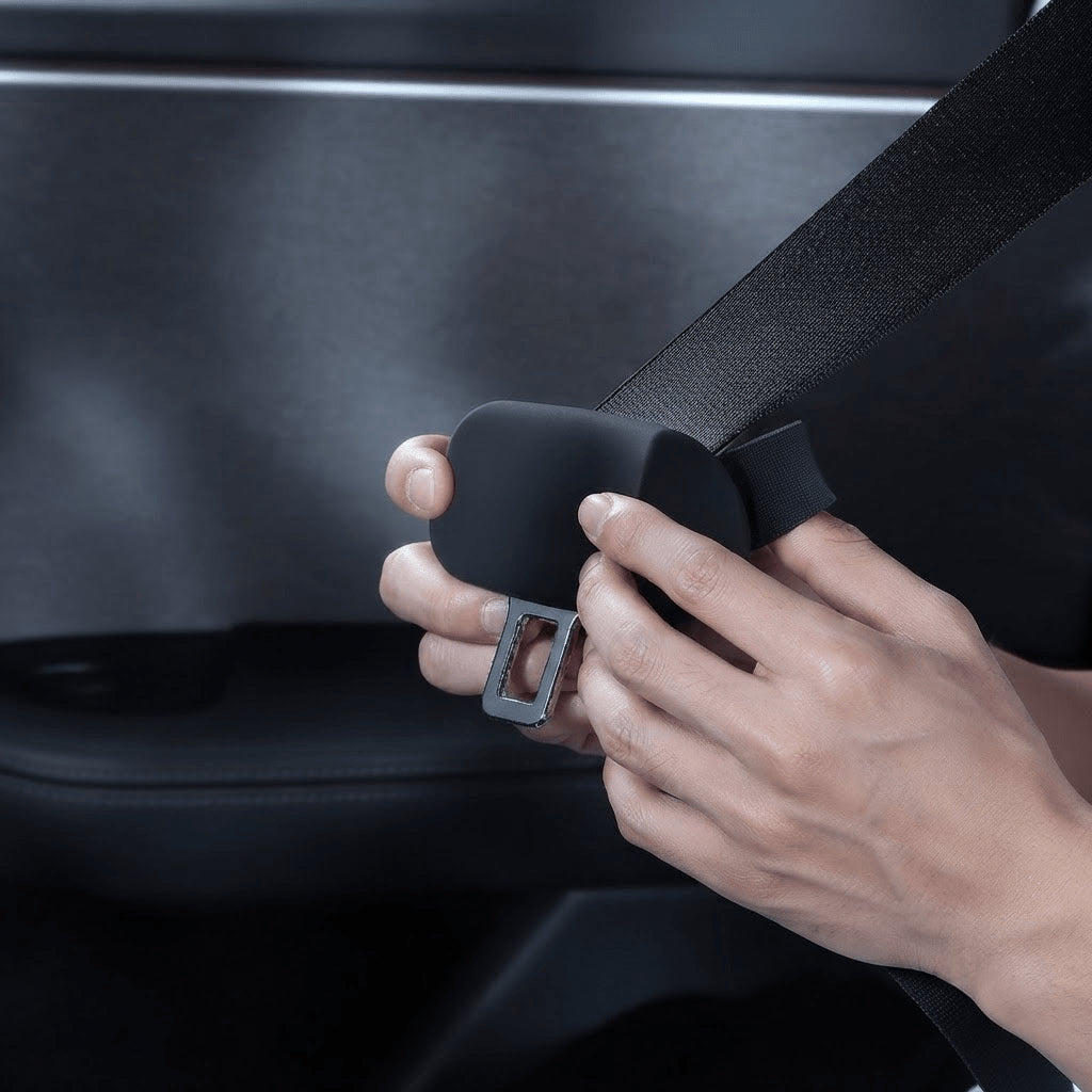 Silicone Seat Belt Buckle Cover Set for Model Y Juniper / Model 3 Highland