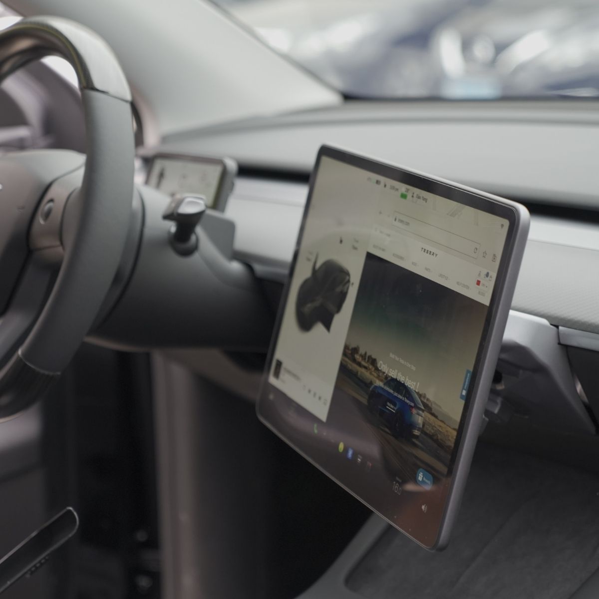 4 Way Adjustable Swivel Screen Mounting Kit For Model Y Juniper / Model 3 Highland - Upgrade Version