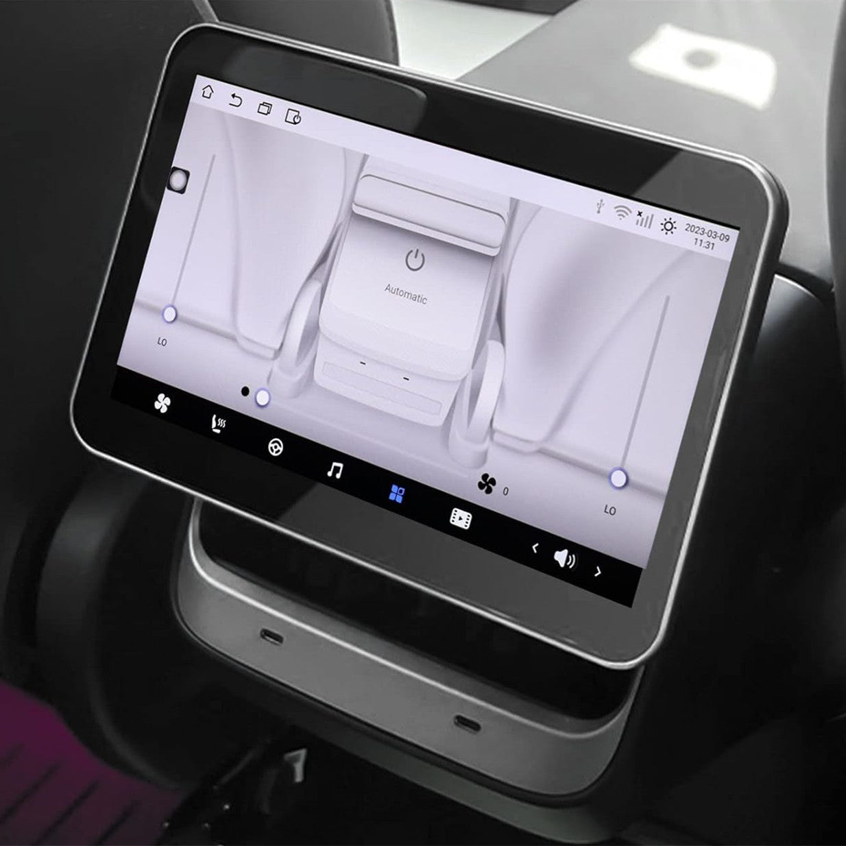 8.2'' Rear Entertainment Touch Screen Display for Tesla Model 3/Y - Teskay