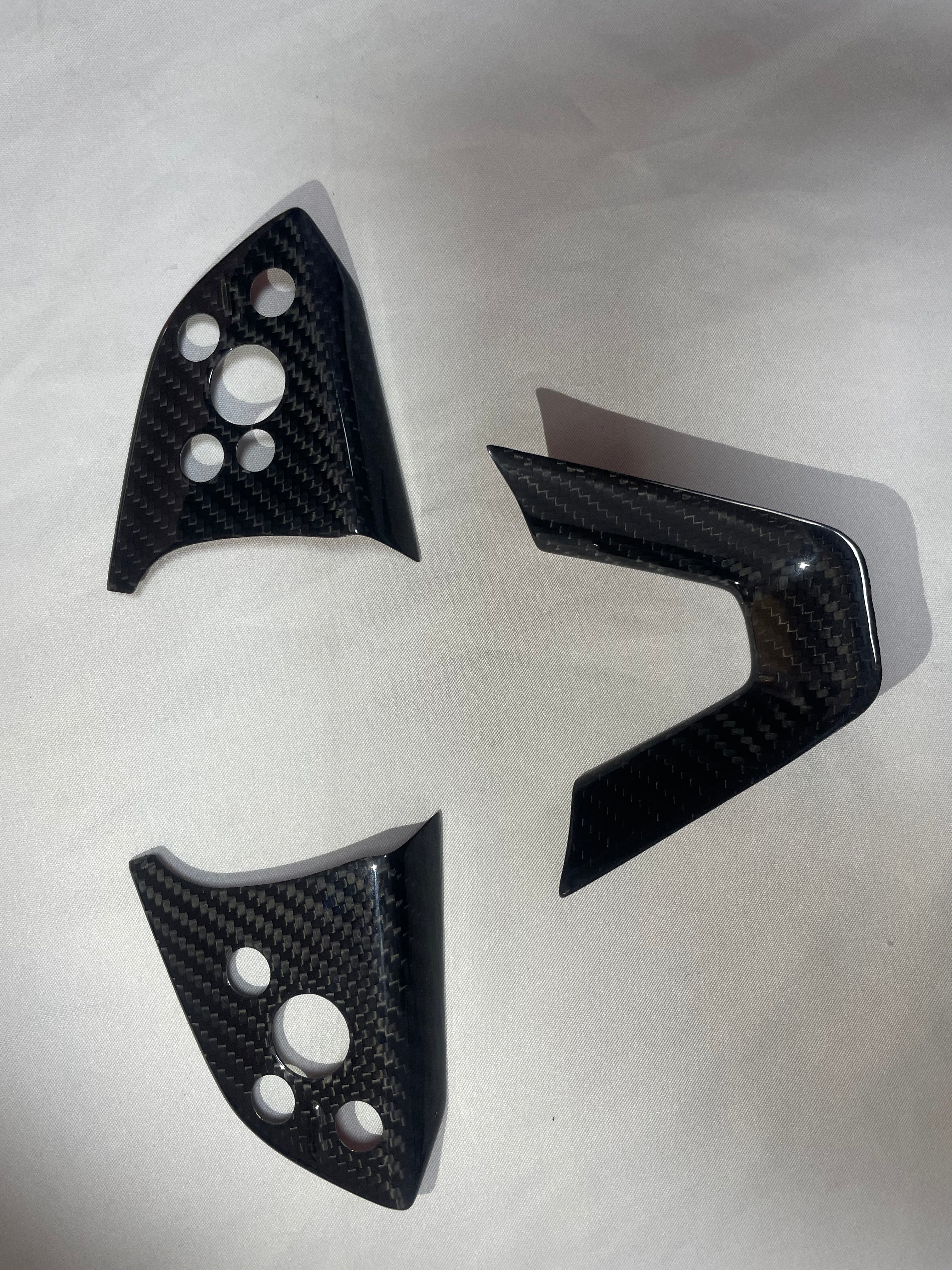 Steering Wheel Bezel Overlay Real Dry Carbon Fiber for Model 3 Highland & Model Y Juniper (3 Pieces) Model 3 Highland 2024+ Glossy (Sales)