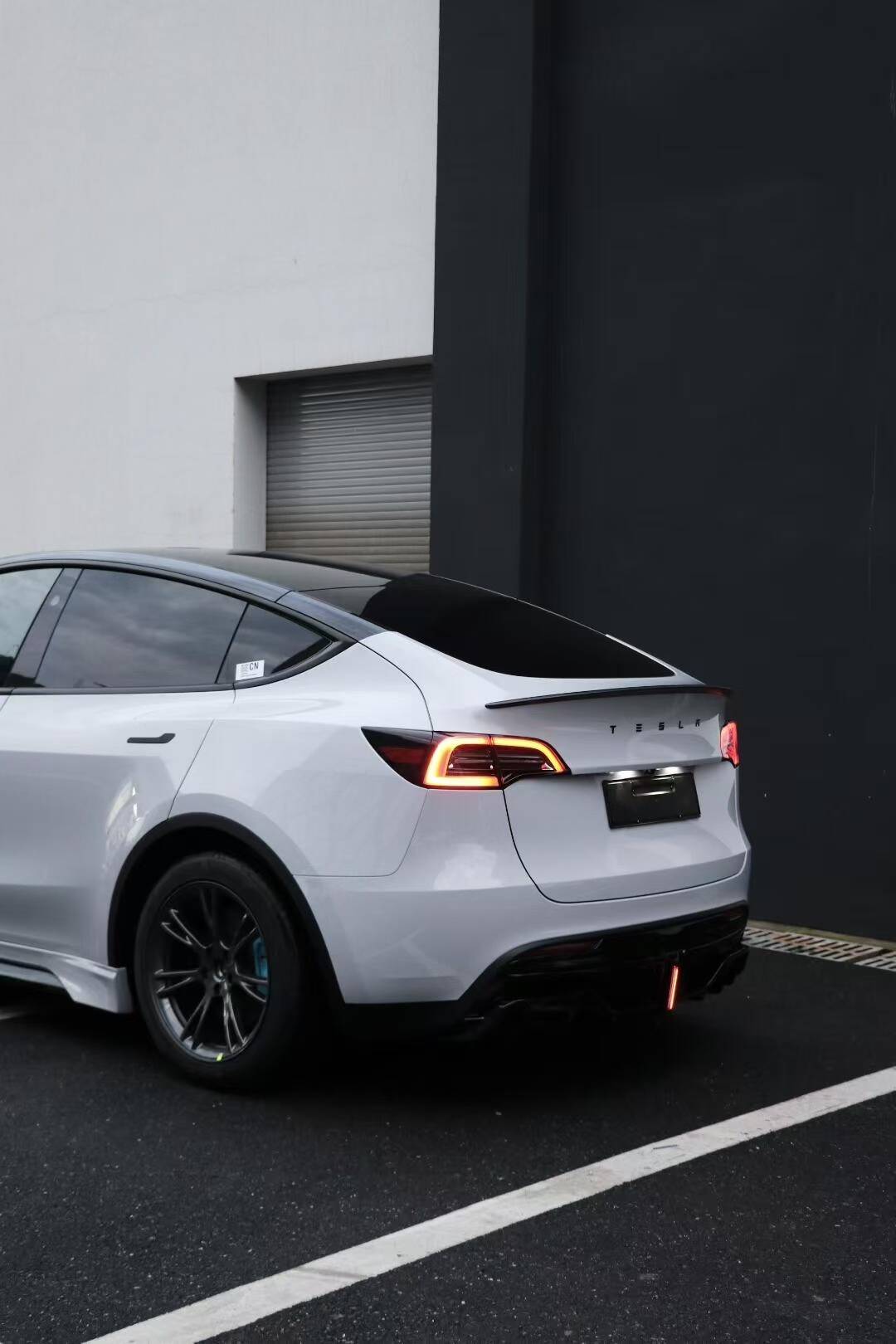 TESKAY Full Body Aero Kit for Tesla Model Y 2021-2024-Teskay