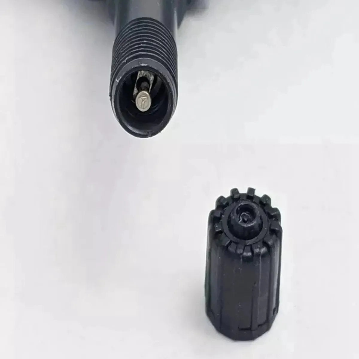 Tire Pressure Monitoring System (TPMS) for Tesla Model S/3/X/Y – Bluetooth (Set of 4 Sensors) – 1490701-01