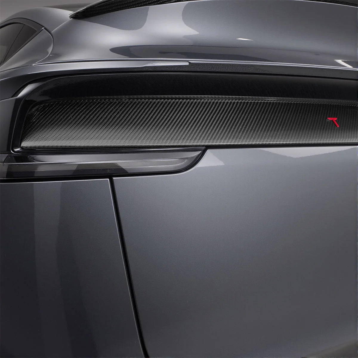 Trunk Tailgate Applique for Tesla Model Y Juniper - Real Dry Molded Carbon Fiber - Teskay