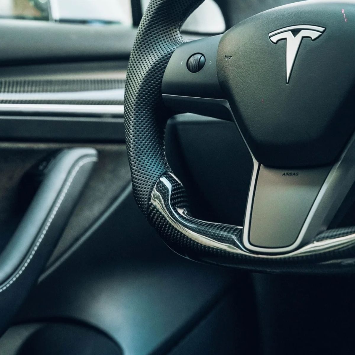 Carbon Fiber Sport Steering Wheel for Tesla Model 3 / Y - Teskay