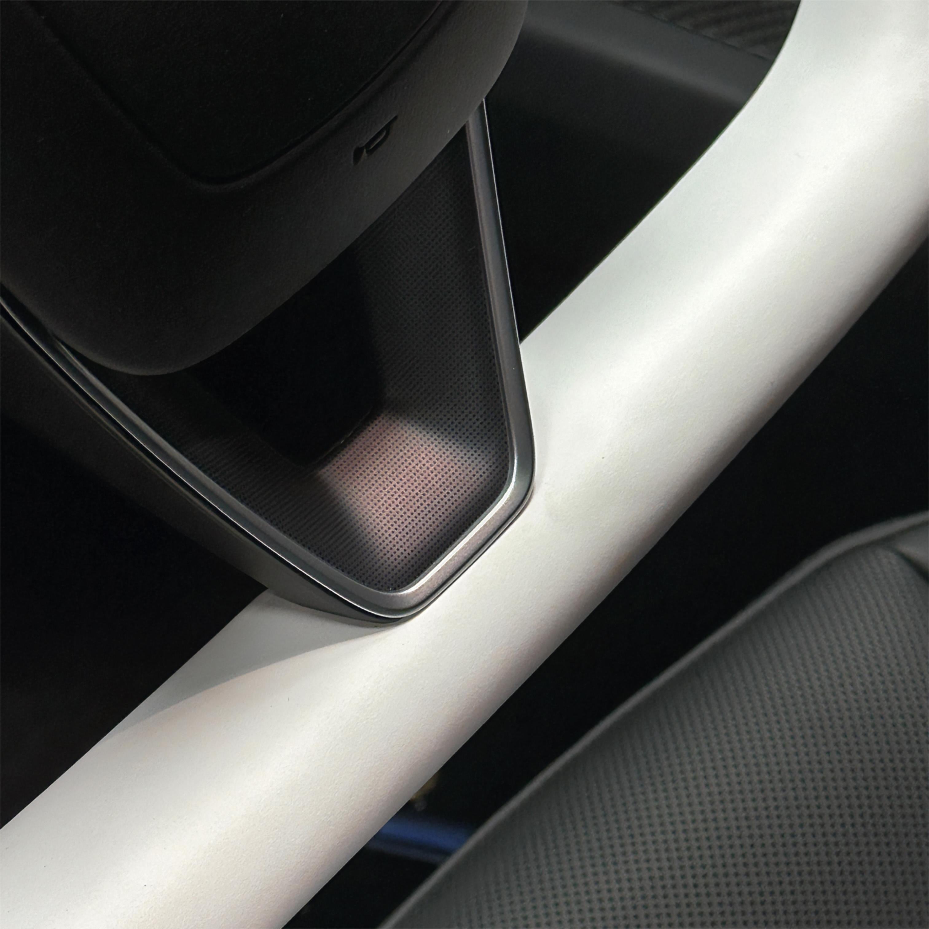 Juniper Yoke Plaid Steering Wheel for Model 3 Highland & Model Y（White Leather） - Teskay