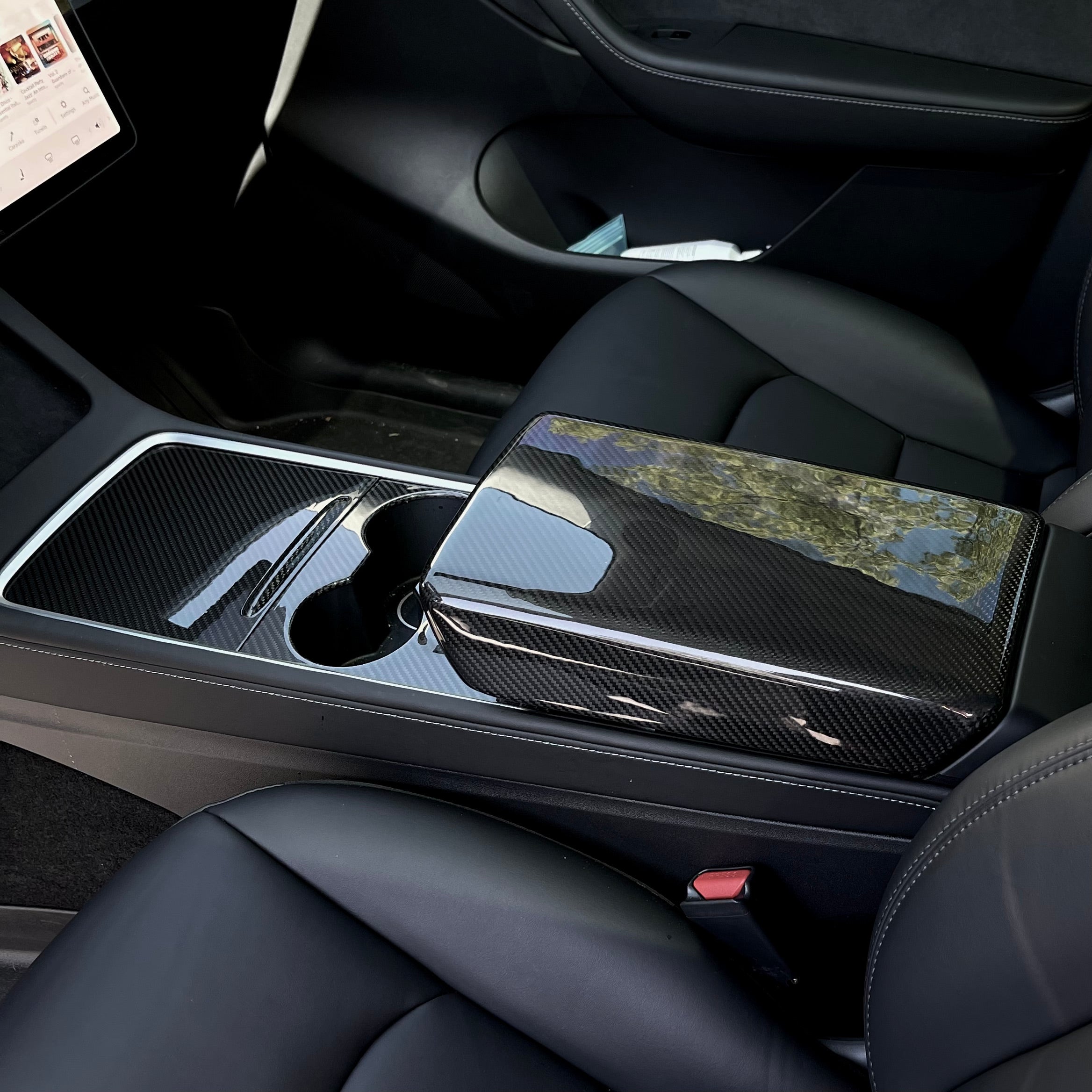 Dry Carbon Fiber Armrest Cover for Tesla Model 3/Y - Teskay