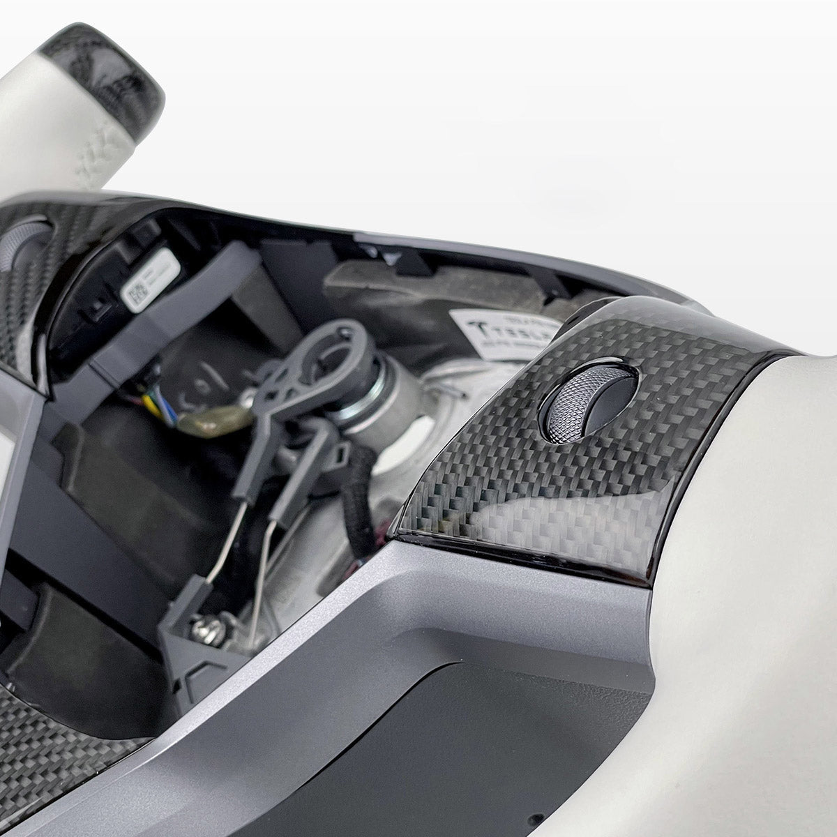 Modify Carbon Fiber Yoke-Style Steering Wheel for Tesla Model 3 / Y - Teskay