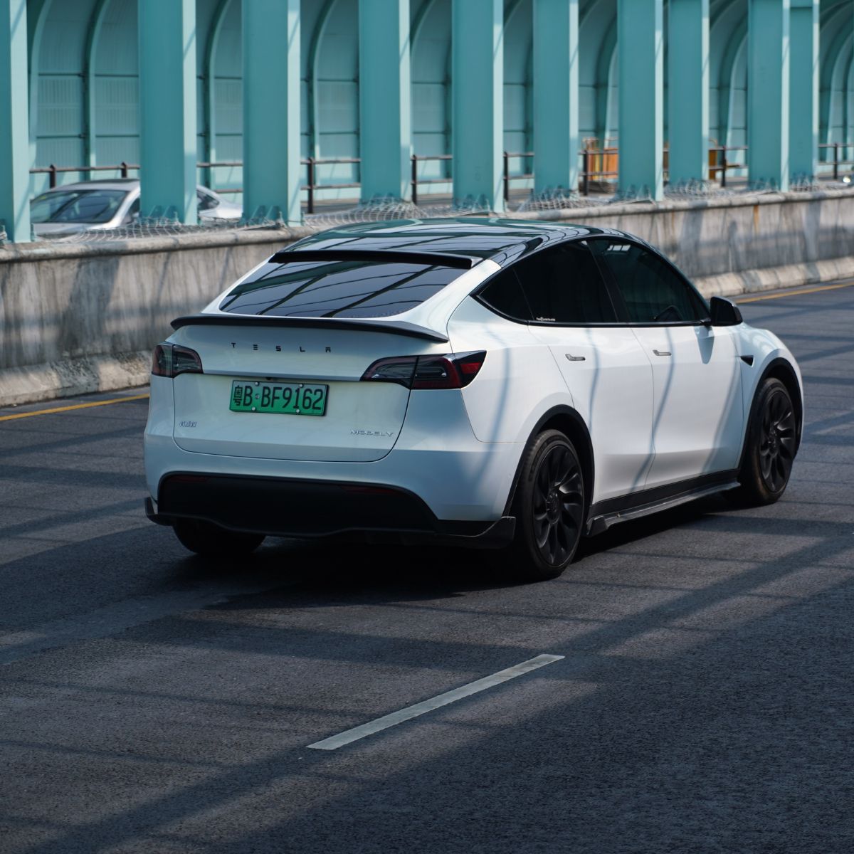 V-Style Carbon Fiber Spoiler for Model 3/Y - Teskay