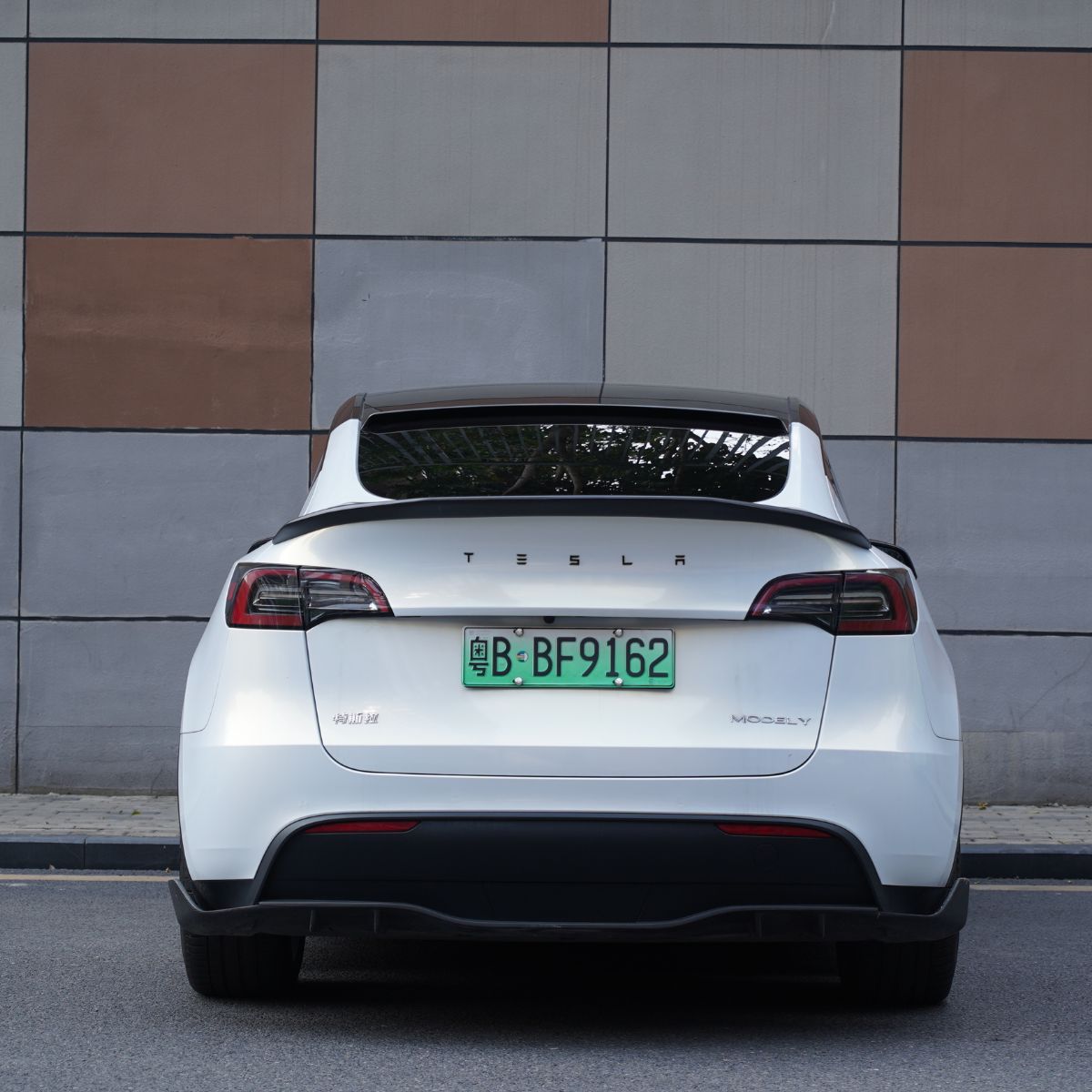 V-Style Carbon Fiber Spoiler for Model 3/Y - Teskay