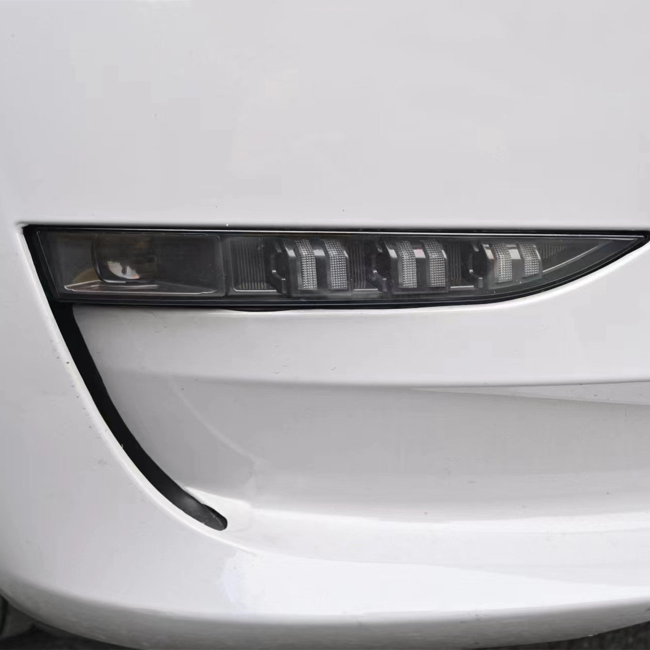 Modified Fog Light Sequential Turn Signal for Model 3/Y