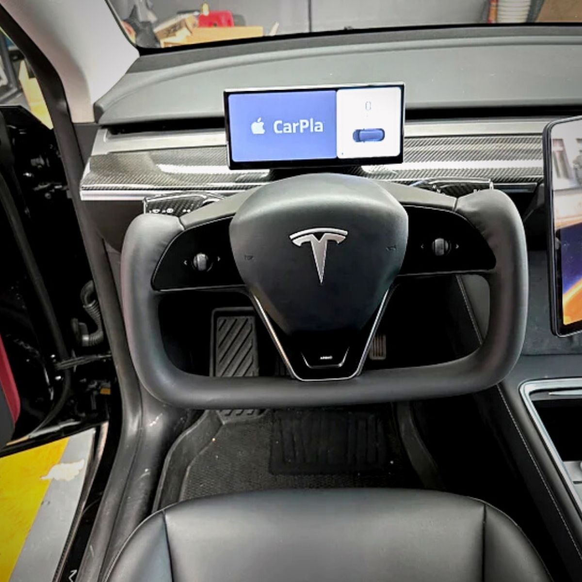 New Plaid Steering Wheel for Tesla Model 3 / Y - Teskay