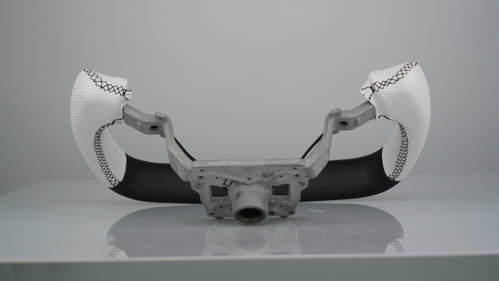 Yoke Steering Wheel Upgrade For Tesla Model 3 Highland / Model Y Juniper