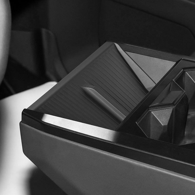 Wireless Charging Silicone Mat for Tesla Cybertruck - Teskay